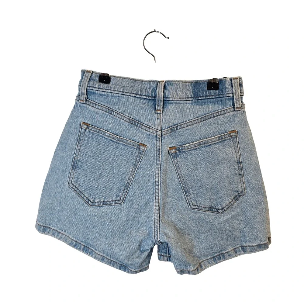 Abercrombie & Fitch Mom Shorts Womens 24 Light Blue Curve Love High Rise Denim
